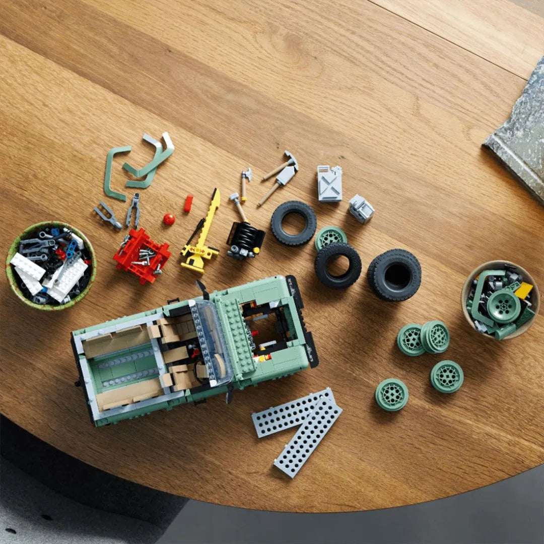 Icons Land Rover Defender